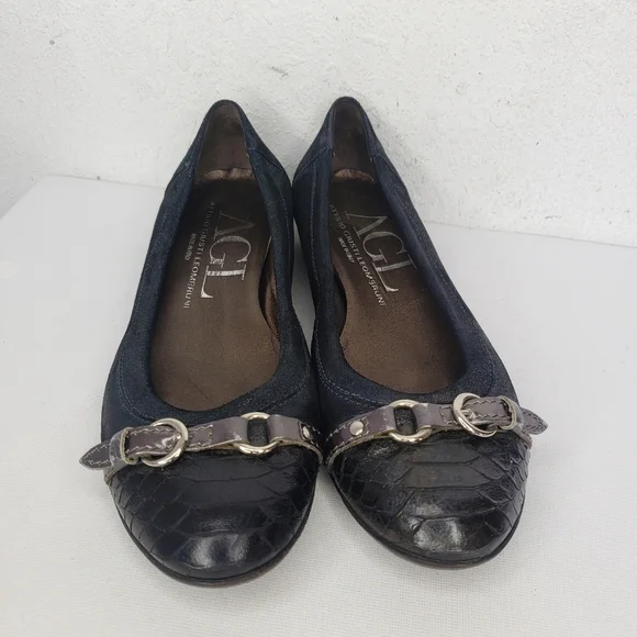 AGL Attilio Giusti Black Leather Snake Print Flats